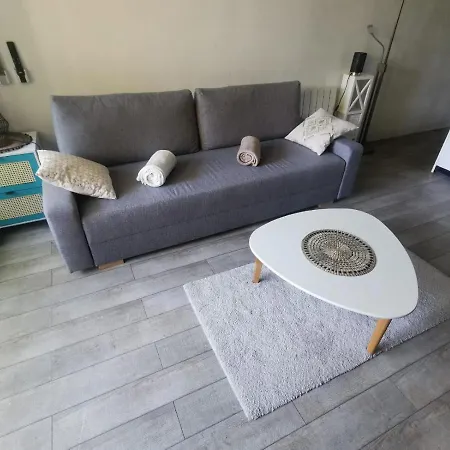 Le Grand Bleu, Motte, *