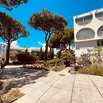 Le Grand Bleu, Motte, Διαμέρισμα *