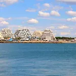 Le Grand Bleu, Motte, Διαμέρισμα
