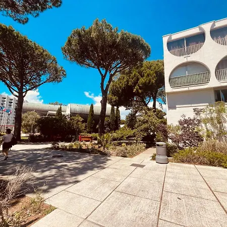 Le Grand Bleu, Motte, Apartman *