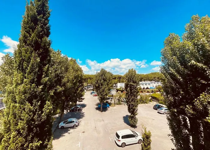 Le Grand Bleu, Motte, La Grande-Motte